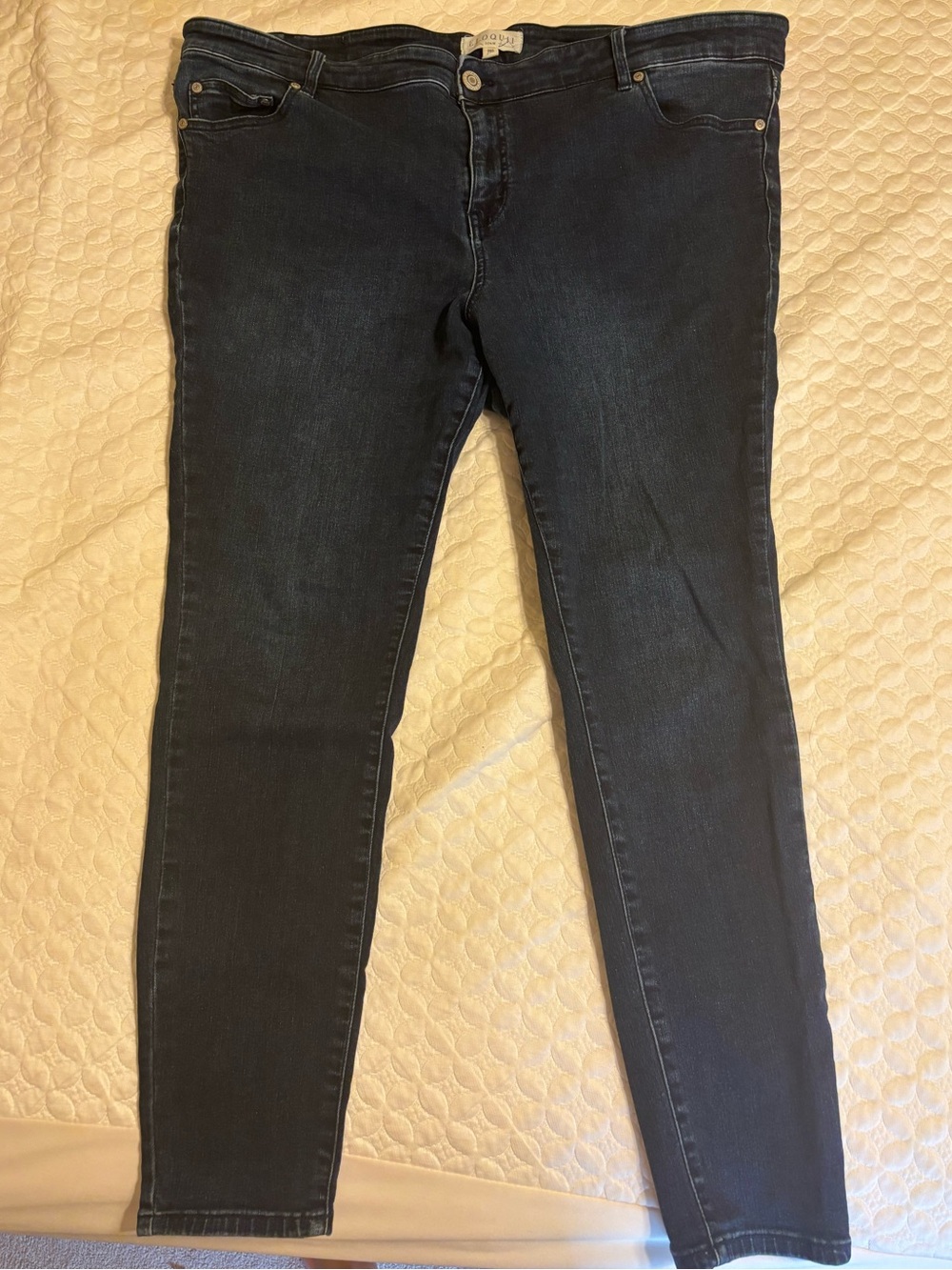 ELOQUII Gena Fit Sculpting Skinny Jeans Size 20 Dark Wash Plus Size
